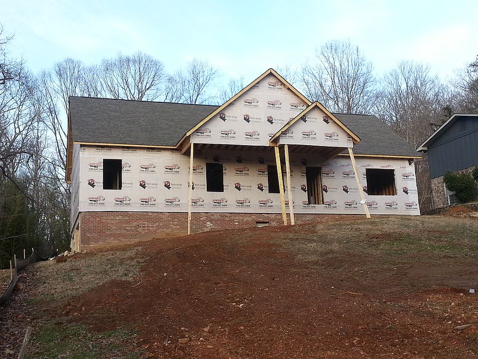 1st image of 111 La Porte Dr