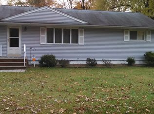 6 Grace Ct, Fairfield, NJ 07004