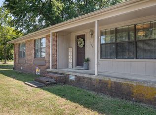 3325 E Joyce Blvd, Fayetteville, AR 72703