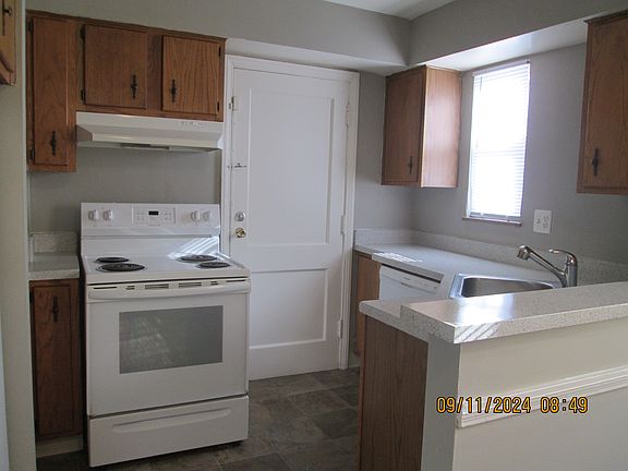 4th image of 322 Mayfair Blvd APT D