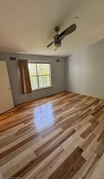 81 Crestview Ln — Photo 18