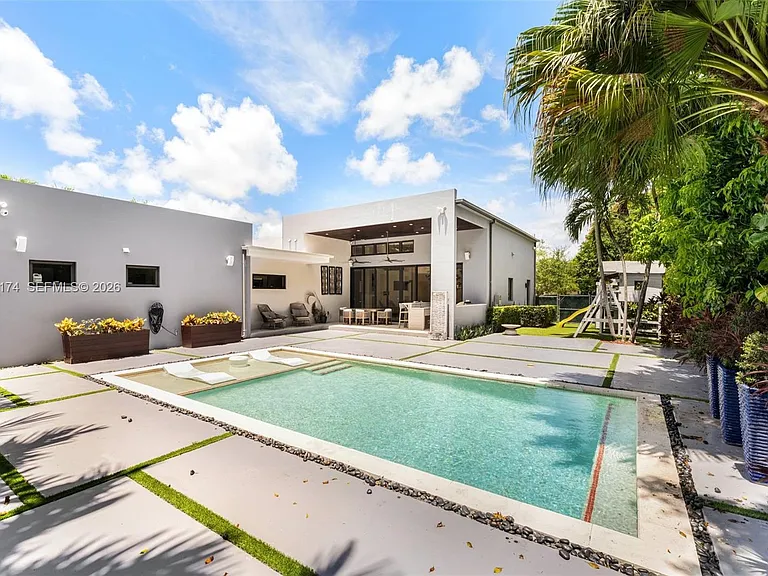 15315 SW 84th Ave — Photo 42