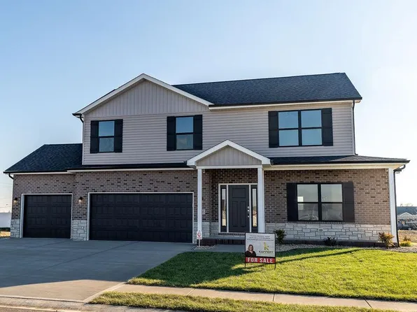 9716 Iroquois Dr, Mascoutah, IL 62258