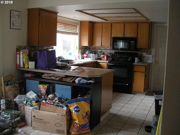 2nd image of 12815 NE 100th St