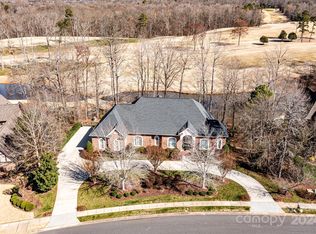 1220 Firethorne Club Dr, Waxhaw, NC 28173
