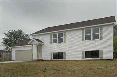1st image of 6033 Pine Island Dr NE
