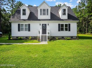 1195 Belgrade Swansboro Rd, Hubert, NC 28539