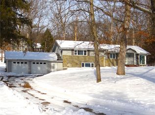 724 Fern Dell Dr, Elmira, NY 14905