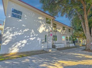 6364 Sylmar Ave, Van Nuys, CA 91401