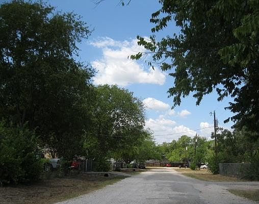 2nd image of 91 Skylark Dr