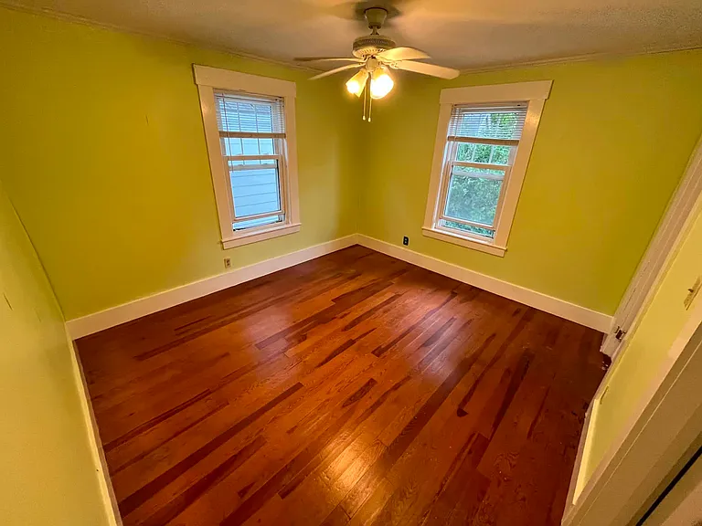 246 King St — Photo 12