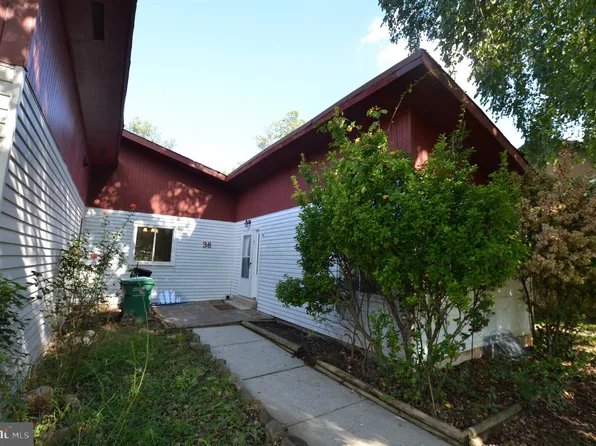36 Steven Ct #211, Gaithersburg, MD 20877