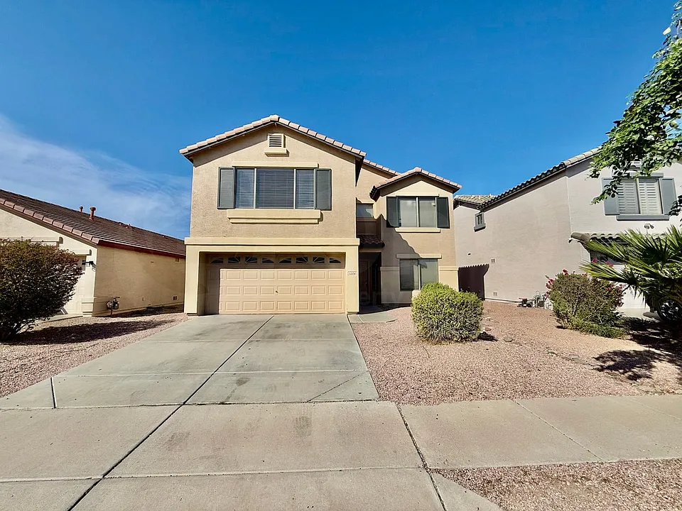 5006 W Desert Dr