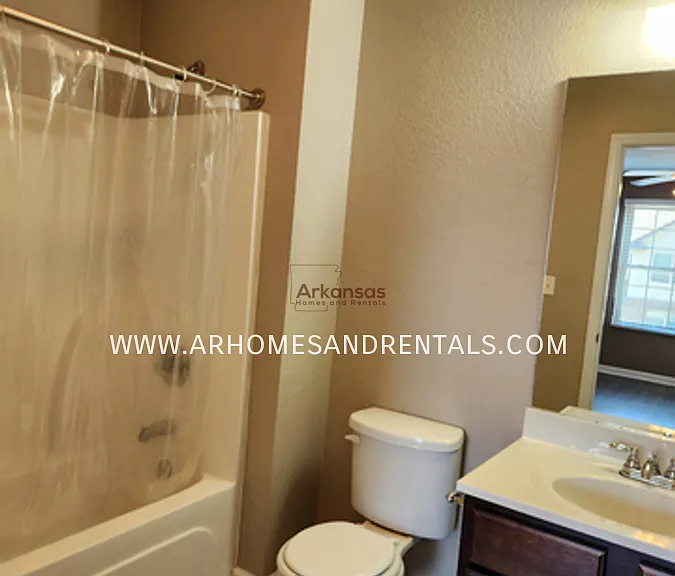 2501 Ridgeland Cir #8 — Photo 8