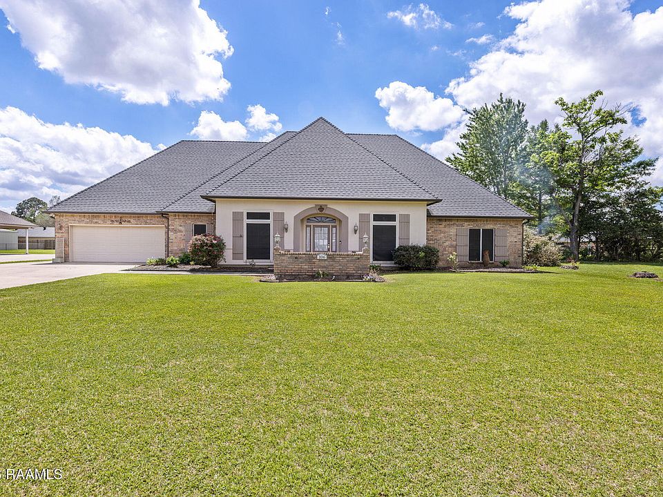 1st image of 106 Rue Beau Soleil