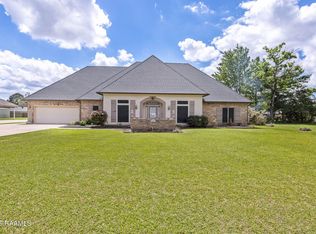 106 Rue Beau Soleil, Broussard, LA 70518