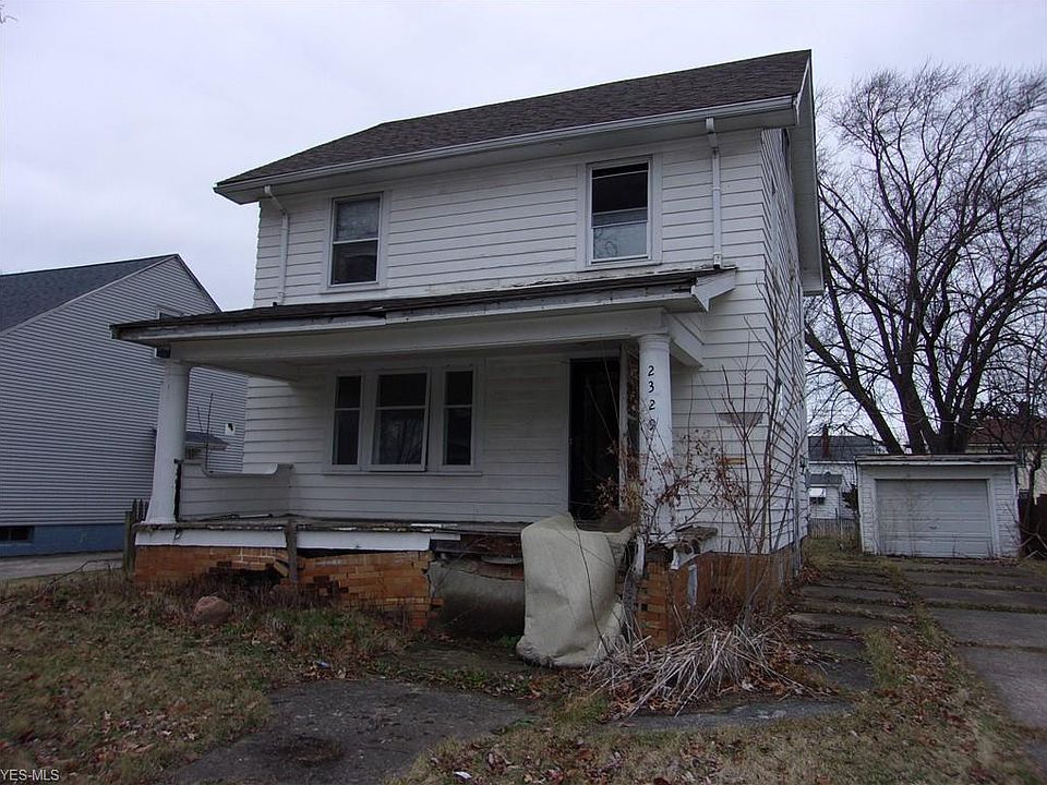 1st image of 2329 E 32nd St