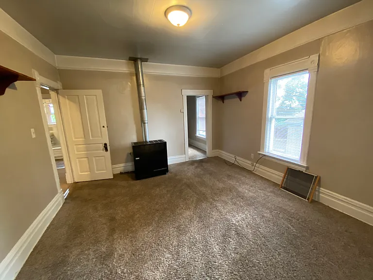 407 E Pine St #3 — Photo 5