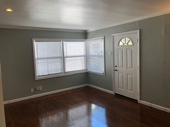 5th image of 1523 Fairview St Unit B