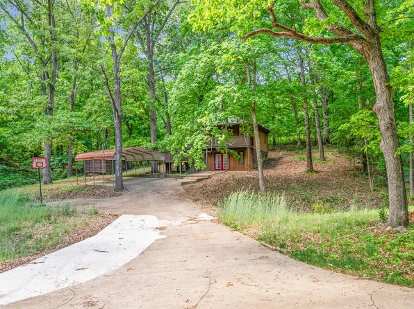 145 Daffodil Dr, Cadiz, KY 42211