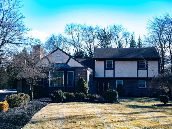 550 Juniper Ln, Bridgewater, NJ 08807