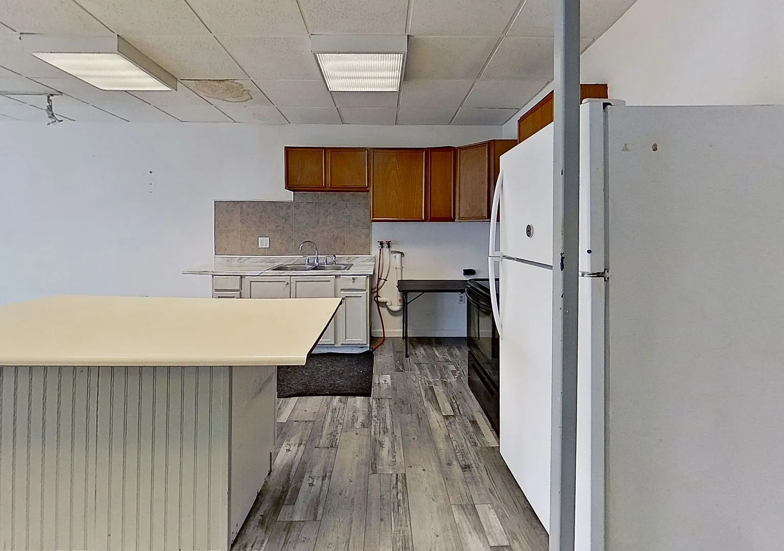 Unique 2 Bedroom Apartment — Photo 3
