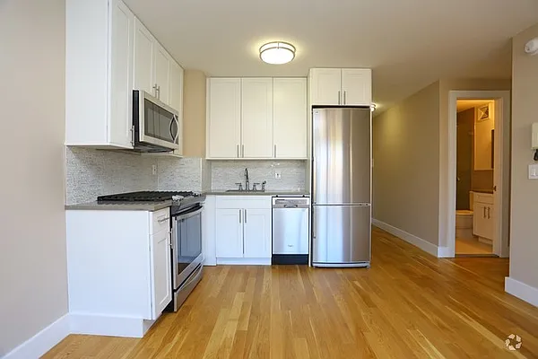 Rented by PWV Acquisitions | media 38
