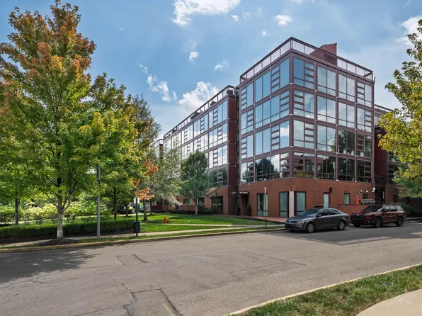 371 Auden Ave, Columbus, OH 43215