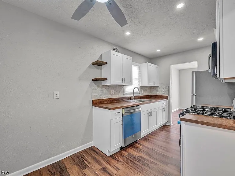 12508 Sobieski Ave — Photo 7