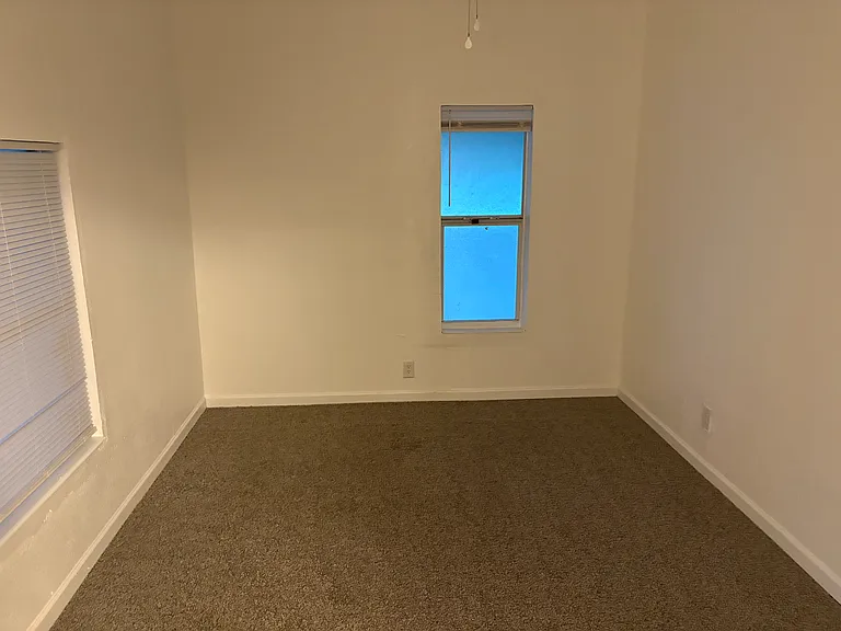 520 S L B Brown Ave — Photo 10