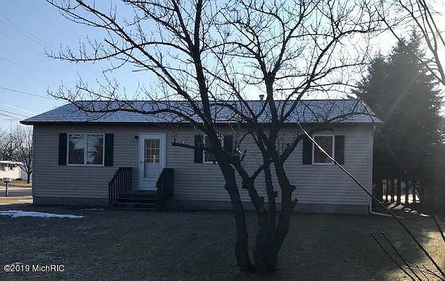 1st image of 406 N Staffon St