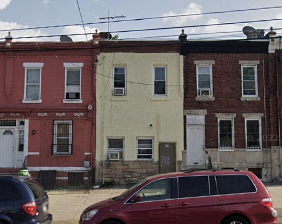 1st image of 626 E Allegheny Ave