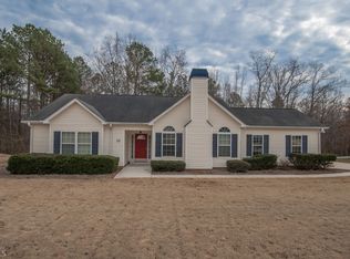 20 Walton Woods Ct, Newnan, GA 30263