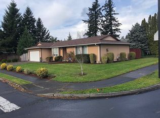 2203 SW 4th St, Gresham, OR 97080