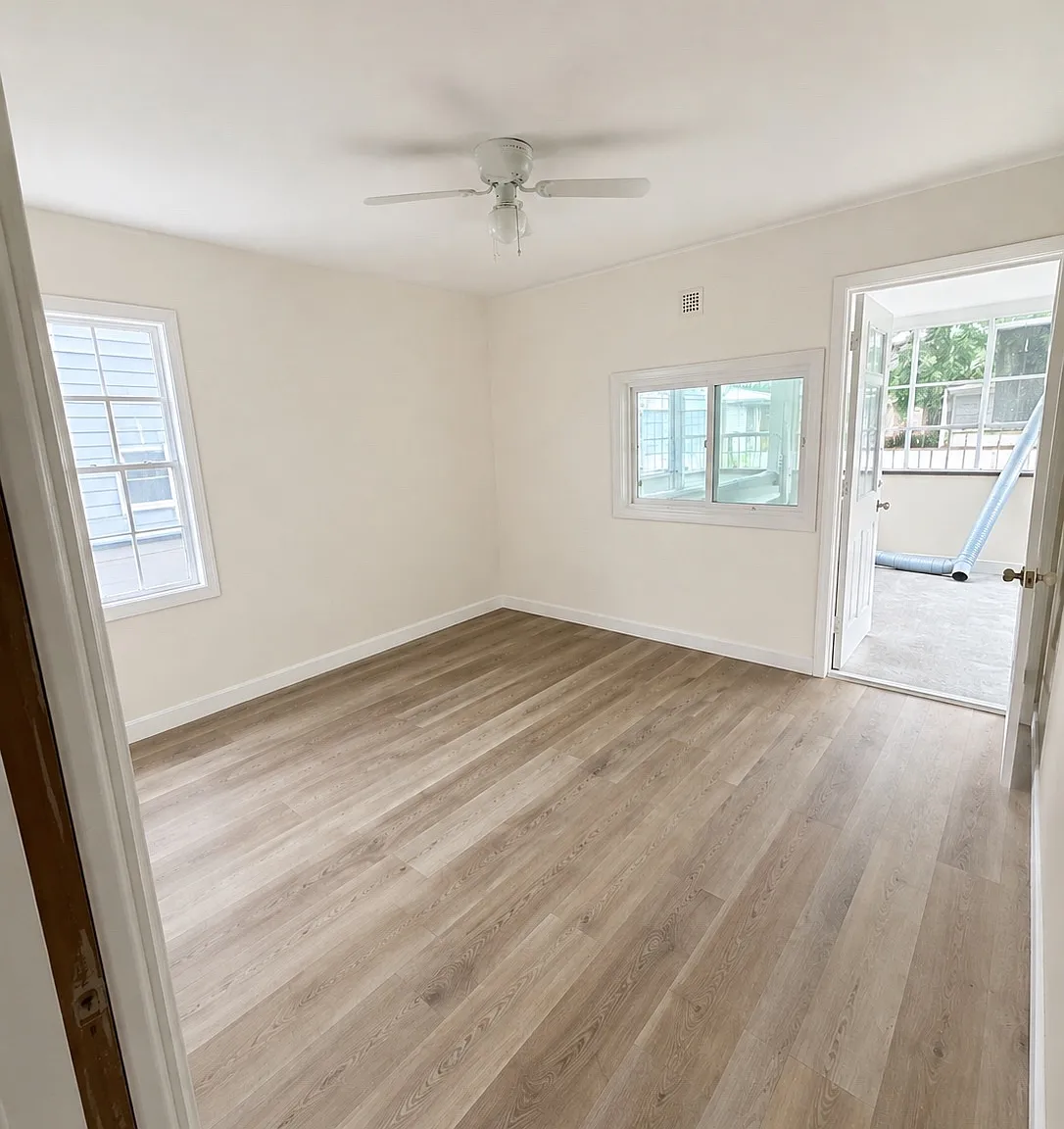 3 bed, 1135 sqft, $2,400 — Photo 3
