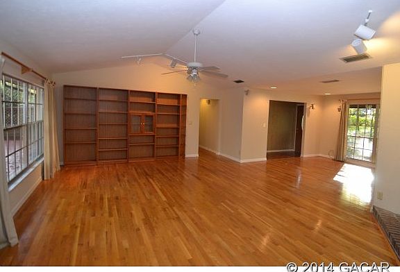 2nd image of 3425 NW 38th St