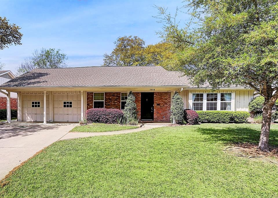 1st image of 7818 Meadowvale Dr
