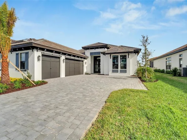 2622 Yacht Pl, Wesley Chapel, FL 33543