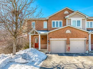 833 Scollard Ct #96, Mississauga, ON L5V 2B4