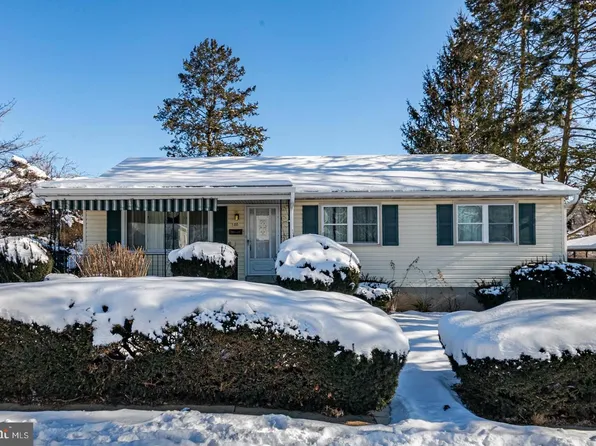 505 Centre St, Reading, PA 19605