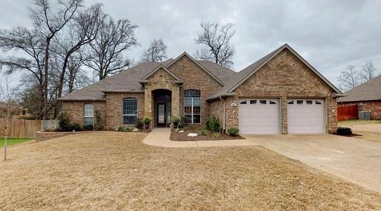 1st image of 410 Northcreek Dr