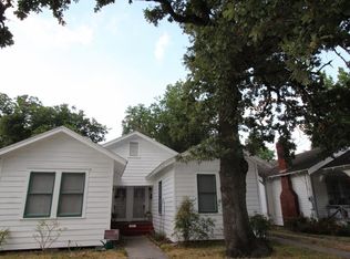 727 Merrill St, Houston, TX 77009