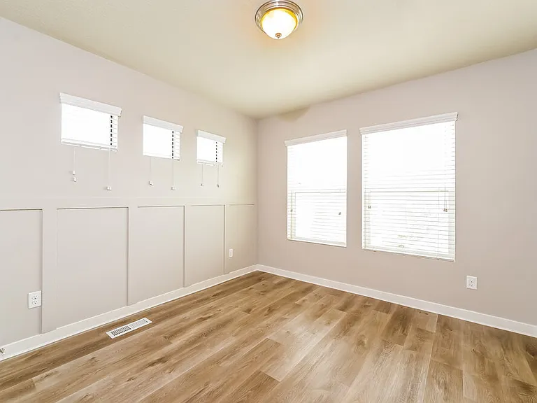 13368 S Moorfield Dr — Photo 13