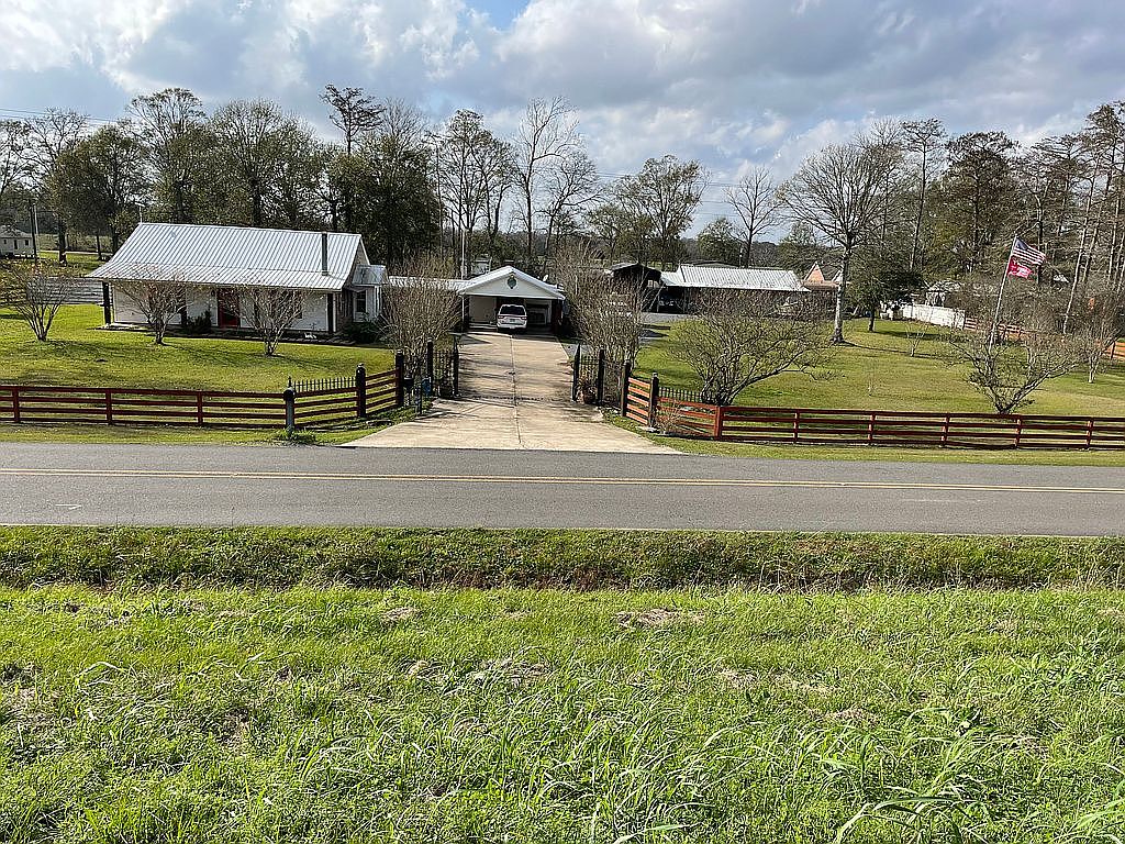 4493 W Atchafalaya Levee Rd, Krotz Springs, LA 70750 Zillow