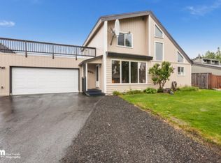 521 Ledora Cir, Anchorage, AK 99515