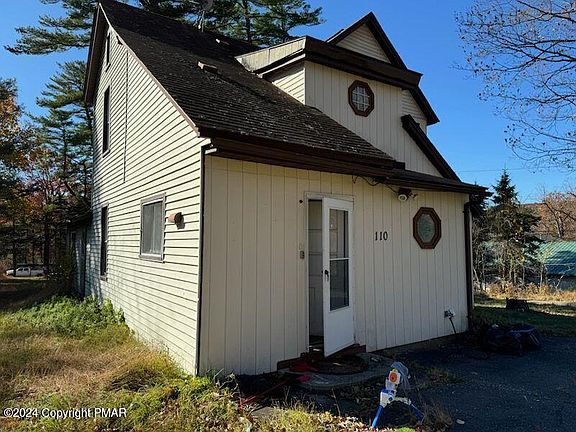 2nd image of 110 Coral Ln