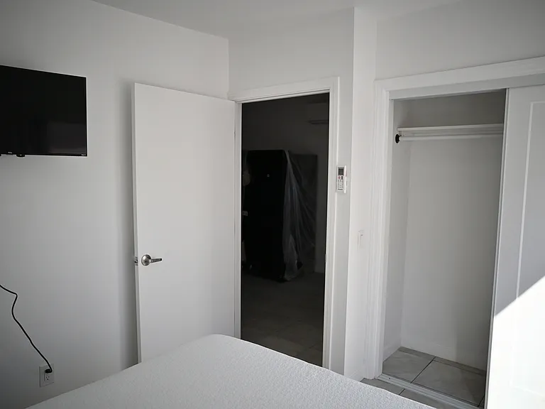 322 Loma Vista St #A — Photo 8