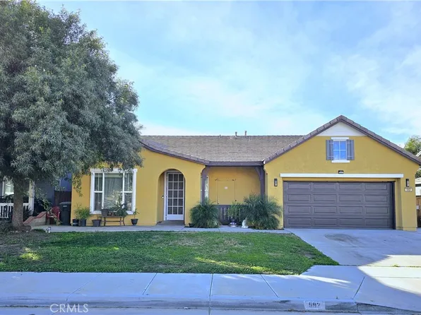 592 Groveside Dr, San Jacinto, CA 92582