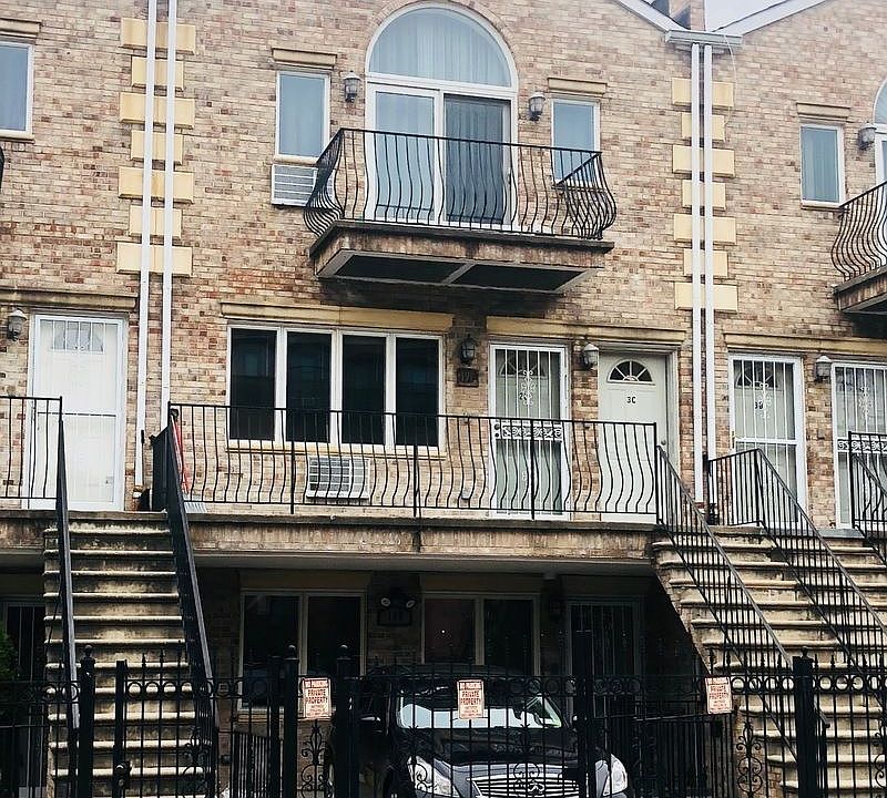 1st image of 198 Bay 29 St #2C