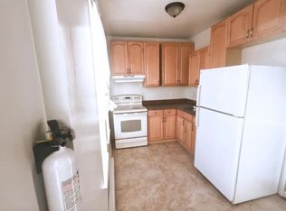 821 Jackson St FLOOR 2, Allentown, PA 18102
